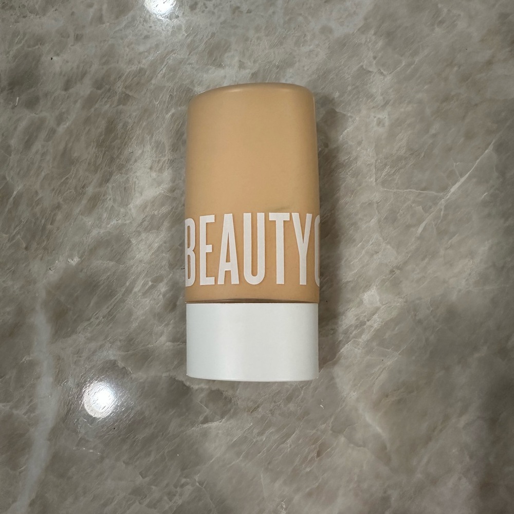 Beautycounter Dew Skin Tinted Moisturizer